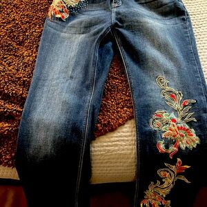 Reba Jeans great cond.